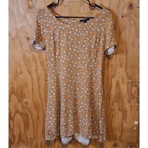 2 Forever 21 Dresses Women's Small Floral Lightweight Summer Going Out